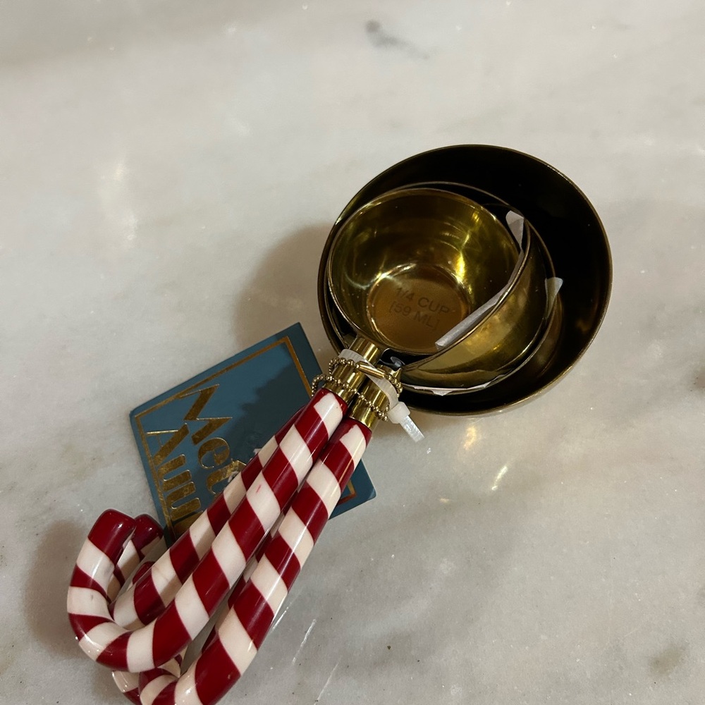 Martha Stewart Gold and Red Striped Measuring Cups